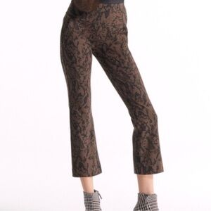 Cabi 4316 Cool It Crop in Black Brown Snakeskin Print Pants Size Large